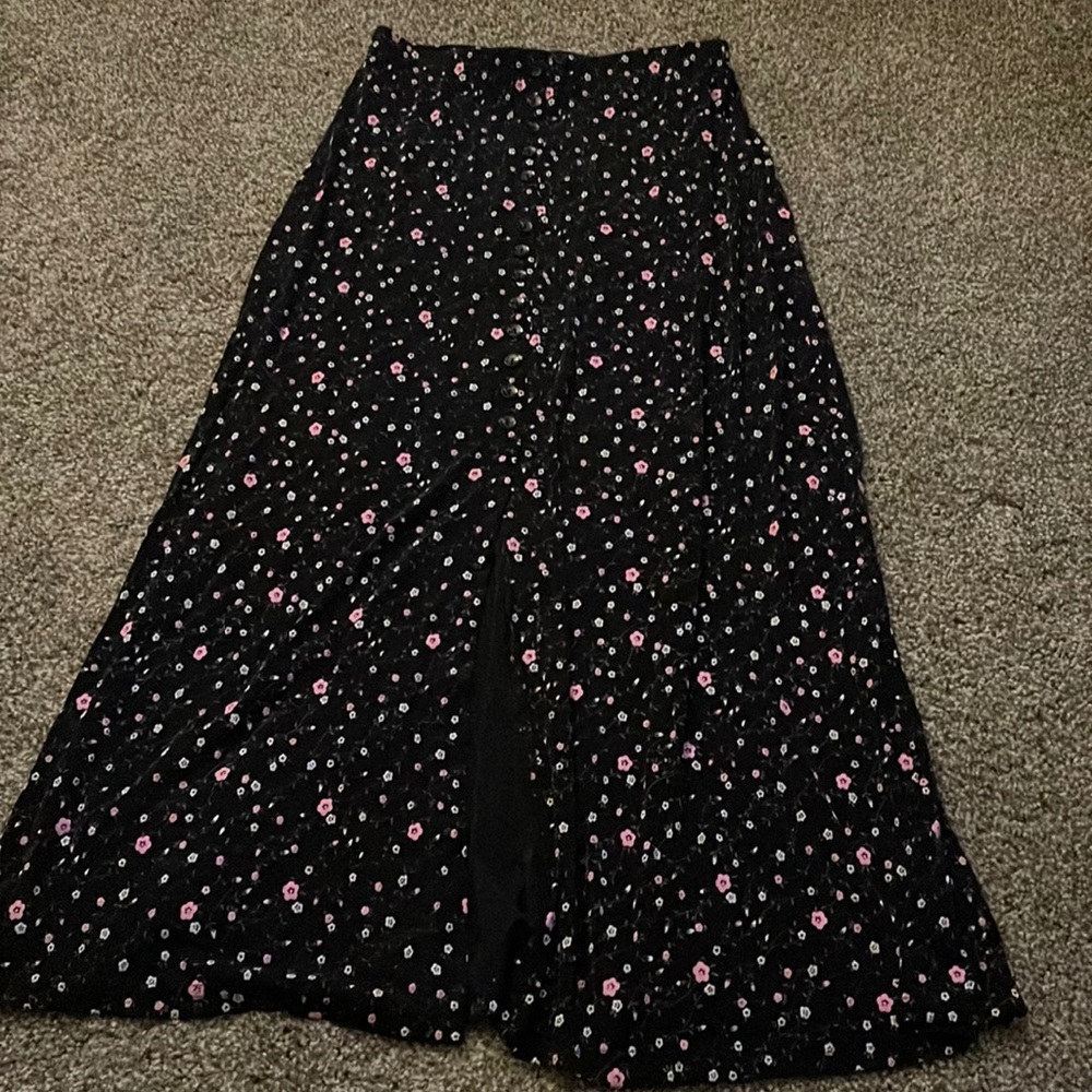 Vintage floral button down slit skirt